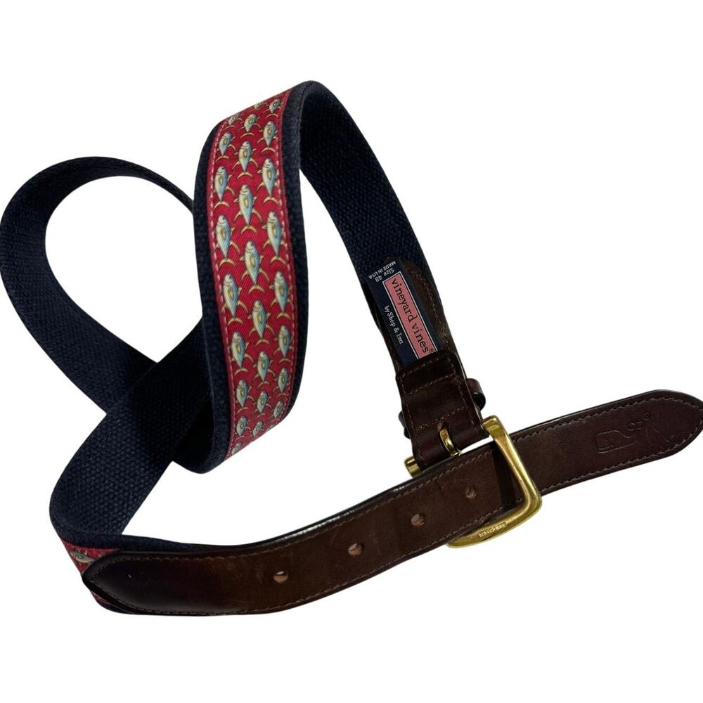 VINEYARD VINES Men’s Fish Hook Belt Navy & Red Size 40